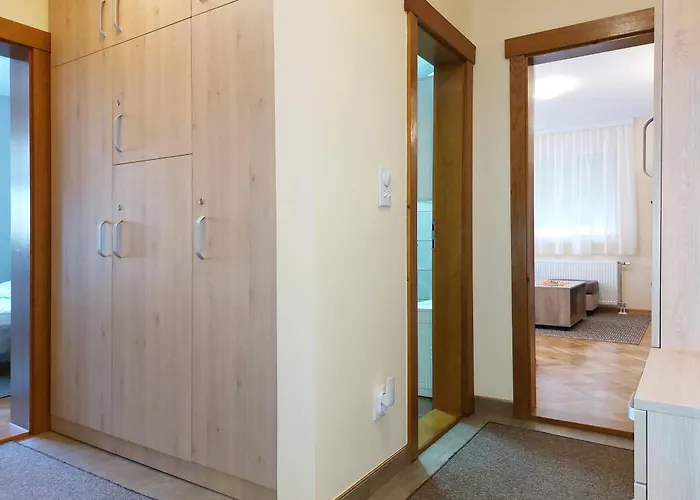 Sn * Врнячка-Баня